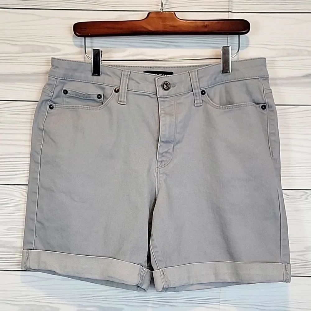 Dkny grey jean shorts Women's Size 10